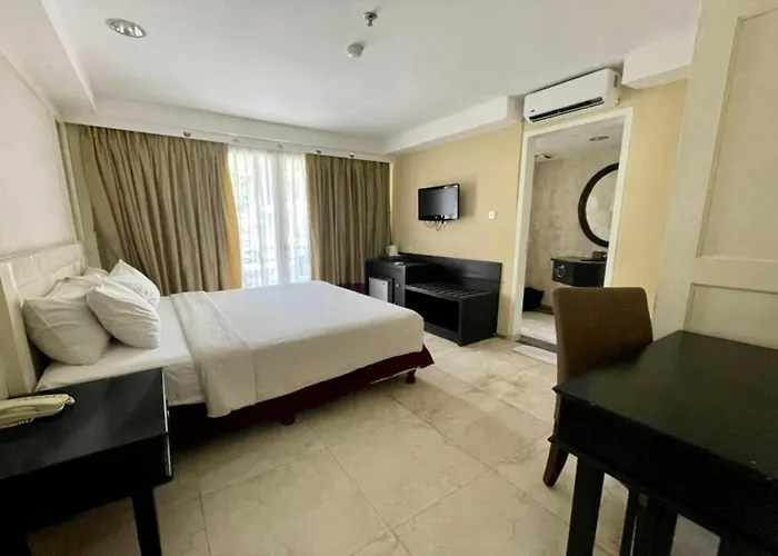 Resort Kuta 4*